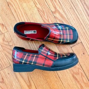 Sperry Top-Sider Red and Black Plaid Waterproof Slip-On Rain Gardening Shoes 9